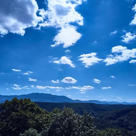 Gatlinburg Adventure Cabins Sevierville Exterior photo