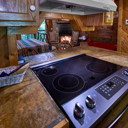 Gatlinburg Adventure Cabins Sevierville Exterior photo