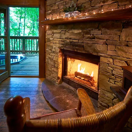 Gatlinburg Adventure Cabins Sevierville Exterior photo
