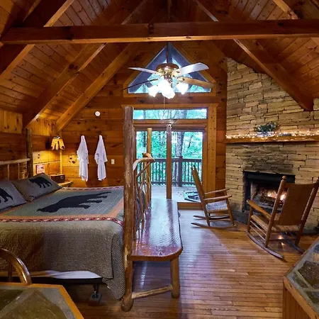 Gatlinburg Adventure Cabins Sevierville Exterior photo